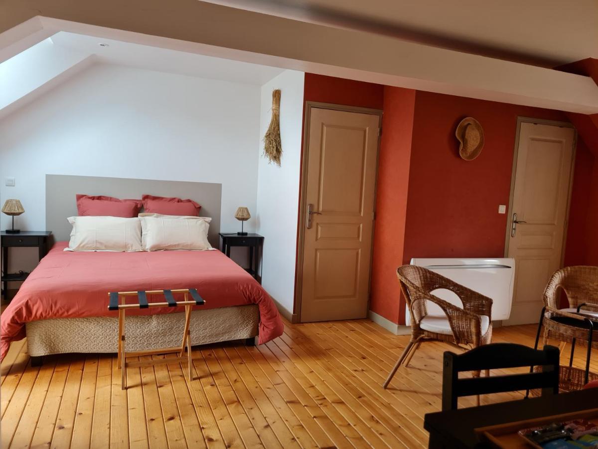 Mandeville-en-Bessin Domaine De La Cour Vautier Bed & Breakfast エクステリア 写真